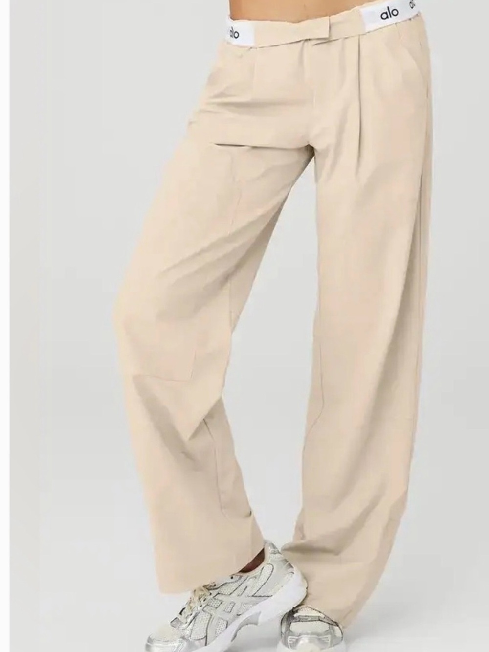 ALO Yoga Flip It Trouser with White Logo Waistband